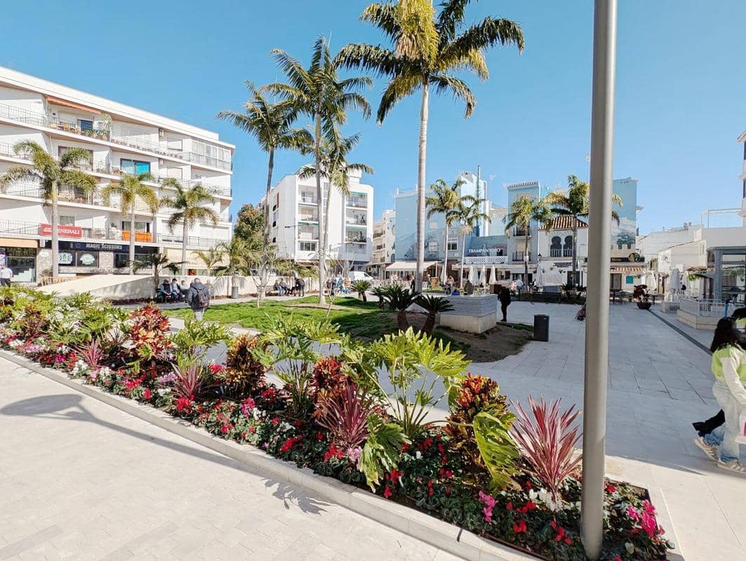 2 bedroom Flat for sale in Estepona - € 230,000 (Ref: 8806260)