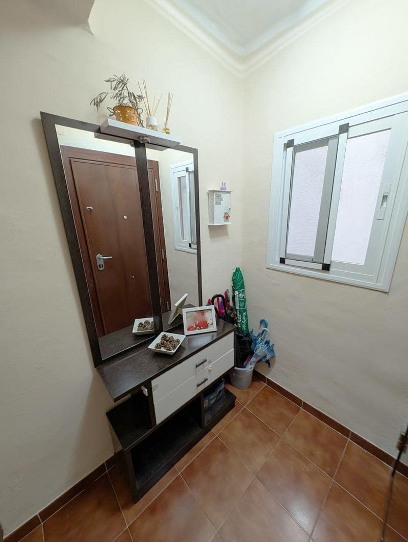 2 bedroom Flat for sale in Estepona - € 230,000 (Ref: 8806260)