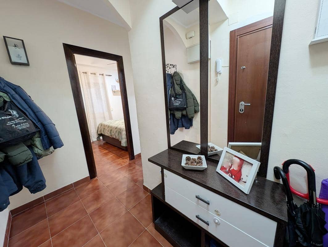 2 bedroom Flat for sale in Estepona - € 230,000 (Ref: 8806260)