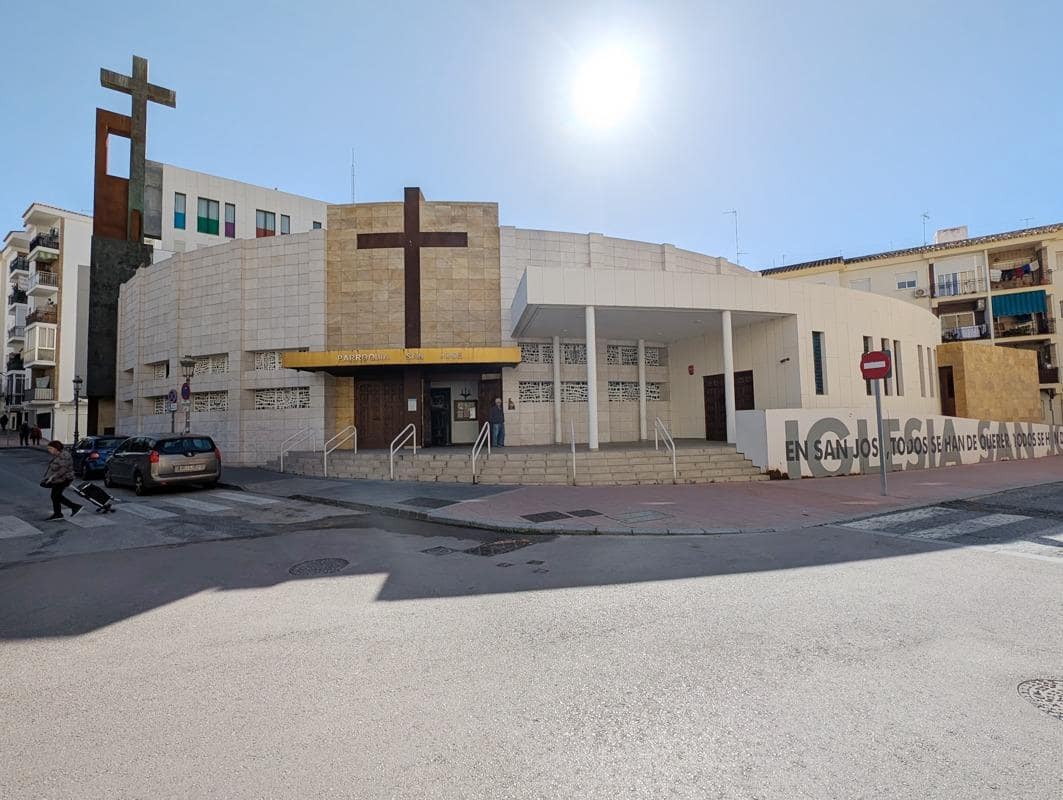 2 bedroom Flat for sale in Estepona - € 230,000 (Ref: 8806260)