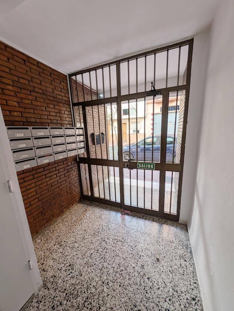 2 bedroom Flat for sale in Estepona - € 230,000 (Ref: 8806260)