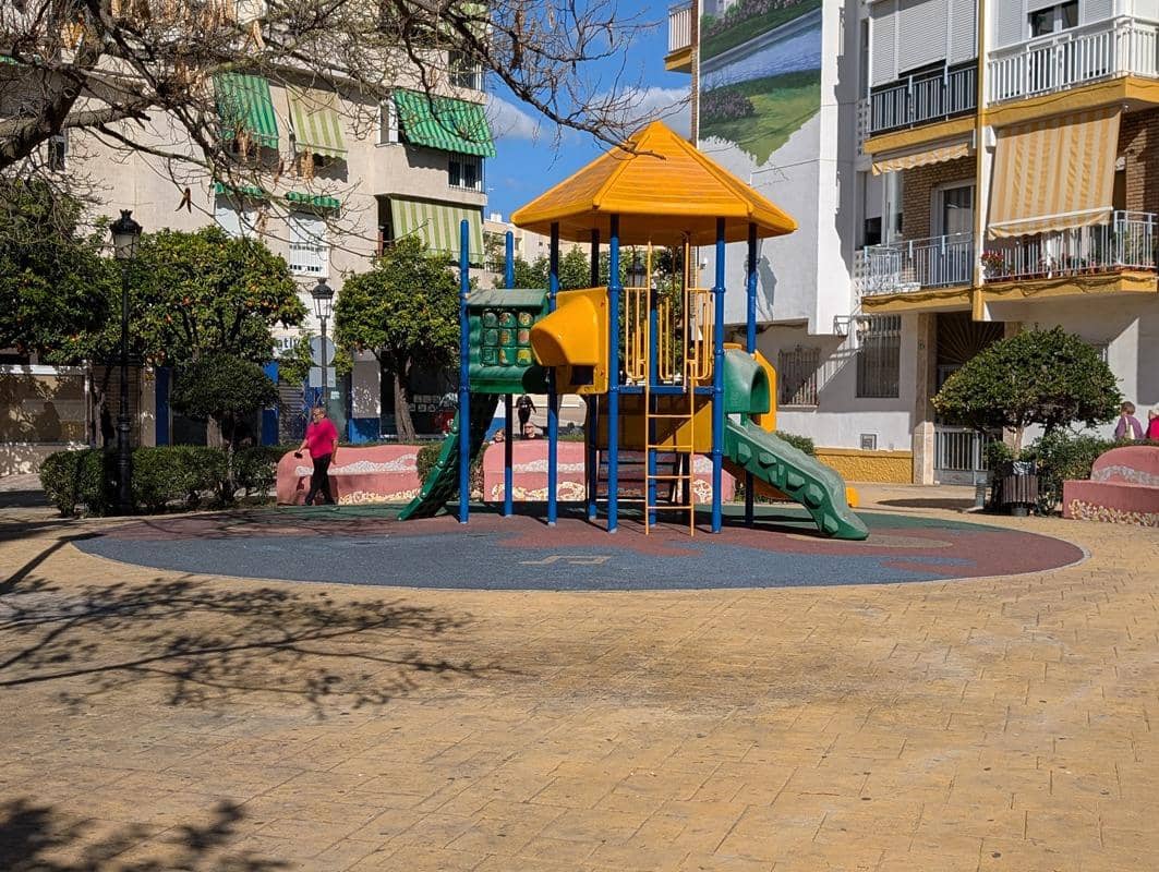 2 bedroom Flat for sale in Estepona - € 230,000 (Ref: 8806260)