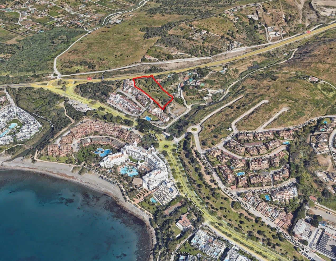 Rakentamaton maa myytävänä paikassa Estepona - 650 000 € (Ref: 9145380)