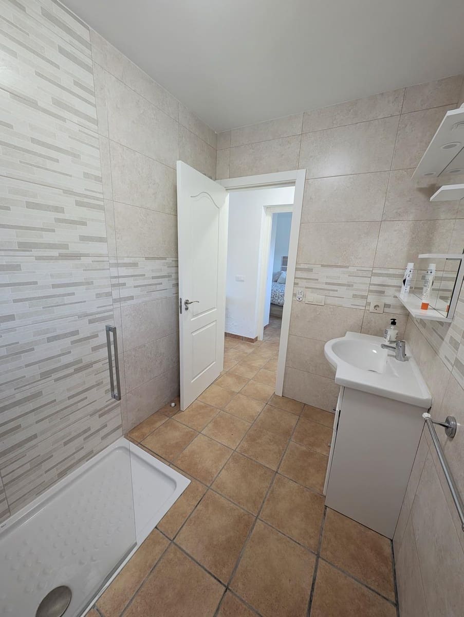 1 sypialnia Finka/Dom wiejski na sprzedaż w Estepona z garażem - 550 000 € (Ref: 9527616)