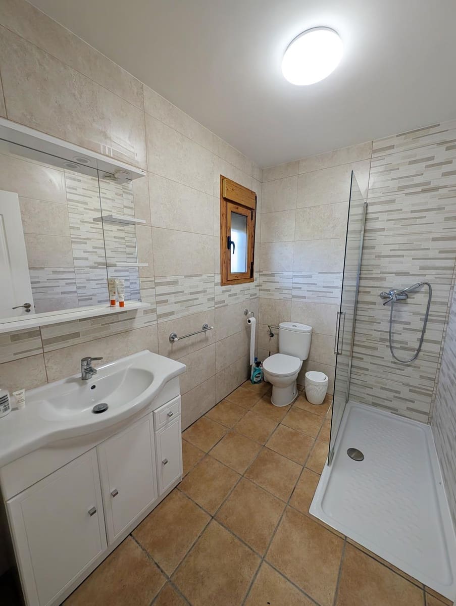 1 sypialnia Finka/Dom wiejski na sprzedaż w Estepona z garażem - 550 000 € (Ref: 9527616)