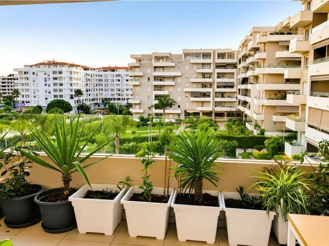 3 soverom Leilighet til salgs i Nueva Andalucia, Marbella med svømmebasseng garasje - € 470 000 (Ref: 10003494)
