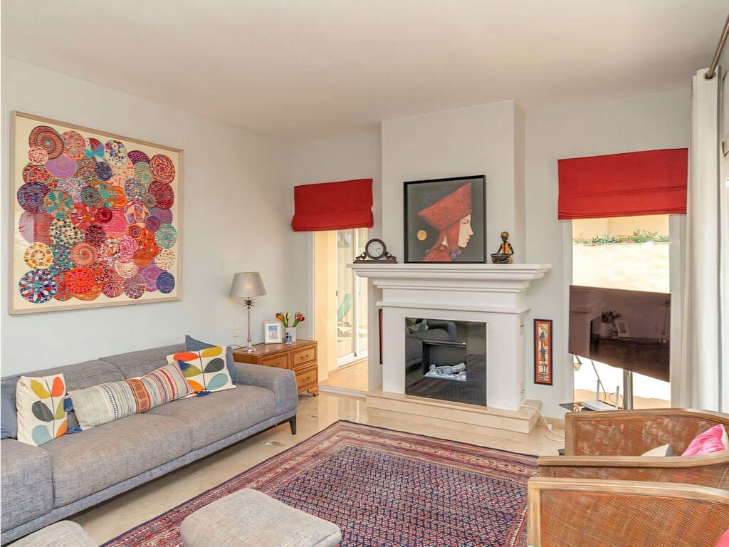 3 sypialnia Penthouse na sprzedaż w Elviria z basenem garażem - 1 095 000 € (Ref: 10003495)