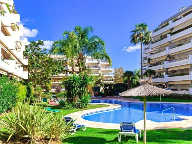 2 soveværelse Lejlighed til salg i San Pedro de Alcantara, Marbella med swimmingpool garage - € 465.000 (Ref: 10005174)
