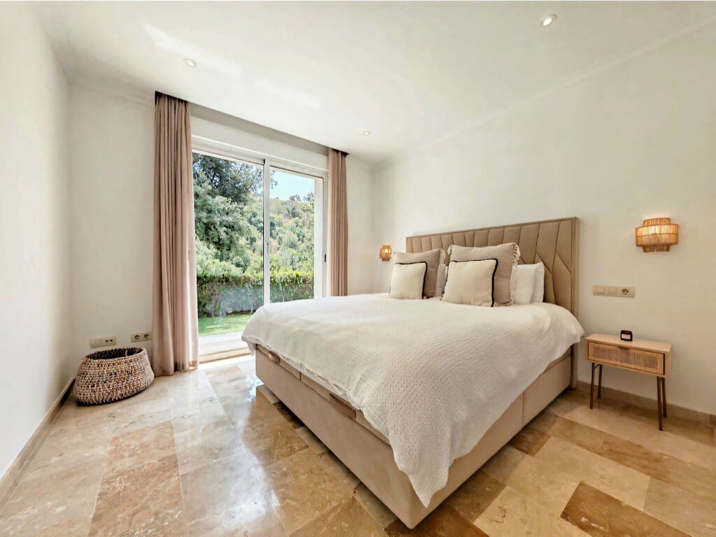 2 chambre Appartement à vendre à La Mairena avec piscine garage - 460 000 € (Ref: 10007174)