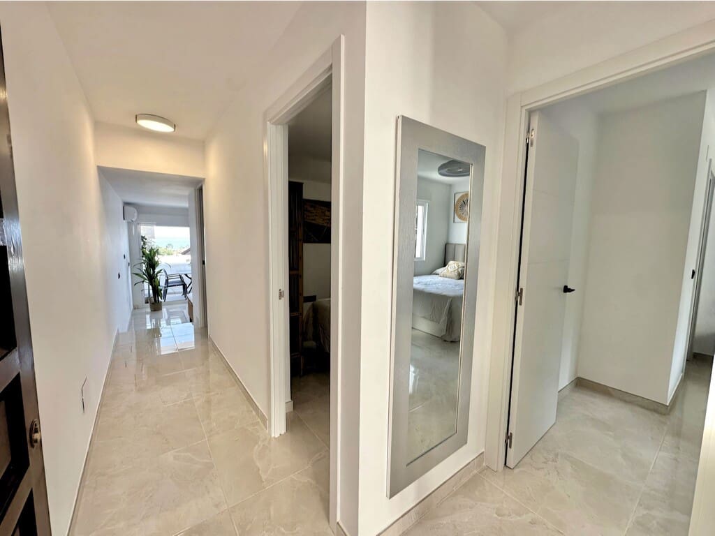 2 soverom Leilighet til salgs i La Cala de Mijas med svømmebasseng - € 375 000 (Ref: 10008387)