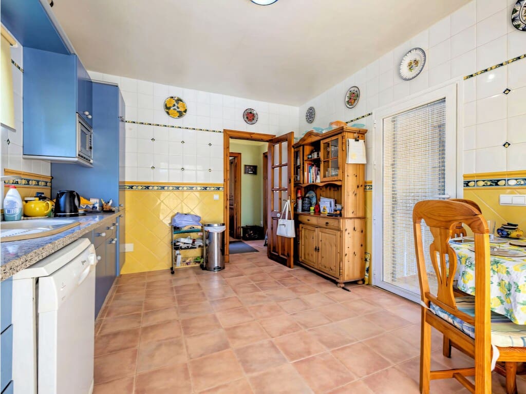 4 quarto Moradia para venda em Coin com piscina garagem - 745 000 € (Ref: 10017126)