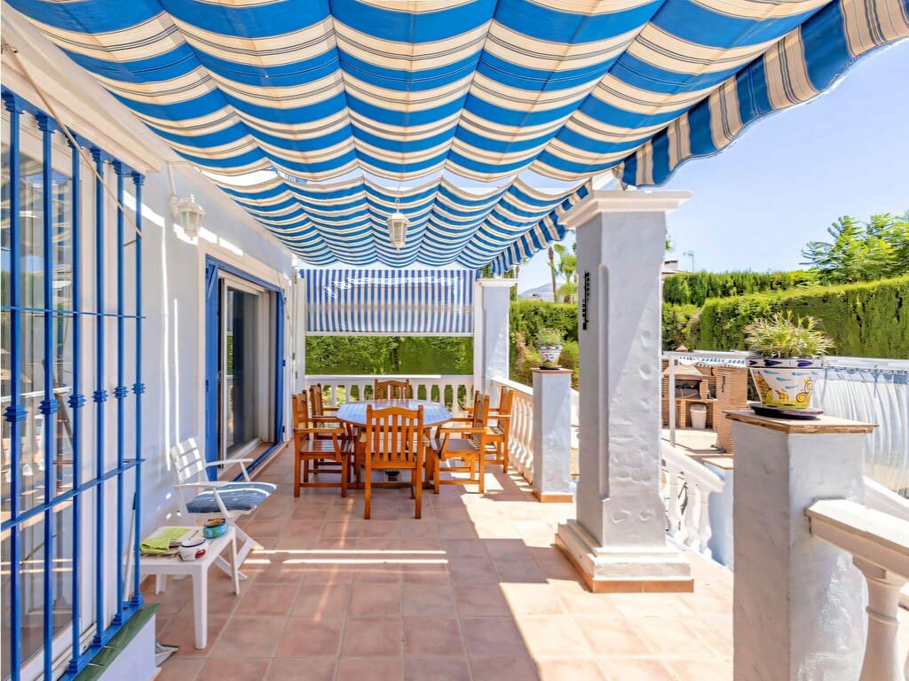 4 quarto Moradia para venda em Coin com piscina garagem - 745 000 € (Ref: 10017126)
