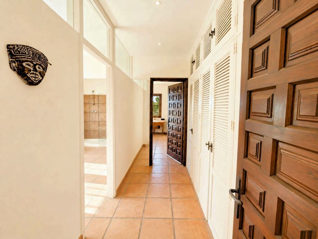 4 slaapkamer Finca/Landhuis te koop in Estepona met zwembad garage - € 1.740.000 (Ref: 10017127)