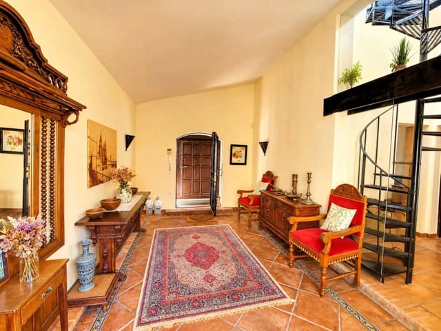 Finca/Casa Rural de 4 habitaciones en Estepona en venta con piscina garaje - 1.740.000 € (Ref: 10017127)