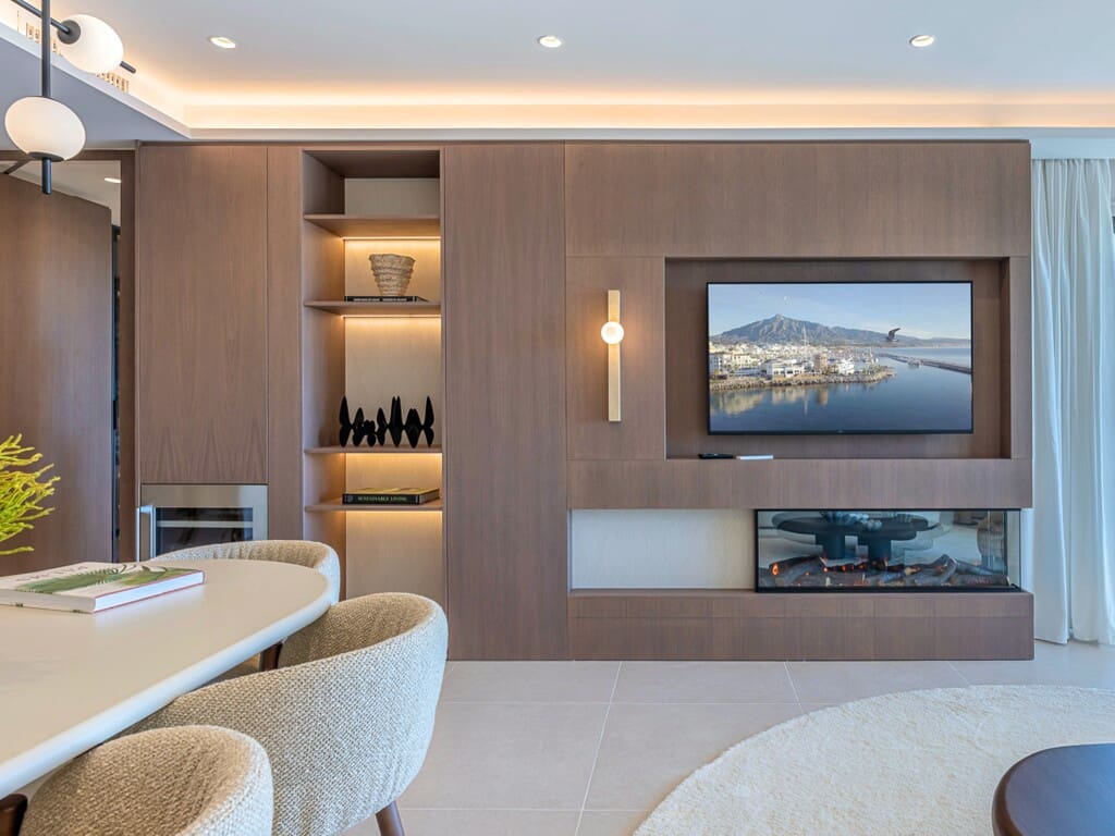 2 bedroom Apartment for sale in New Golden Mile with pool - € 1,595,000 (Ref: 10017128)