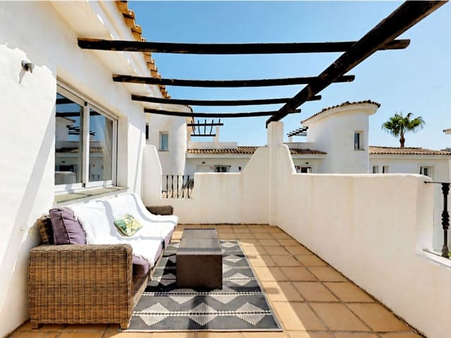 3 bedroom Penthouse for sale in Nueva Andalucia, Marbella with pool - € 549,000 (Ref: 10018944)