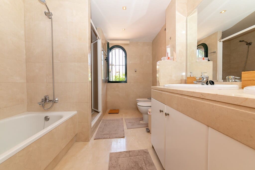 2 quarto Apartamento para venda em Costalita com piscina garagem - 499 950 € (Ref: 10020296)