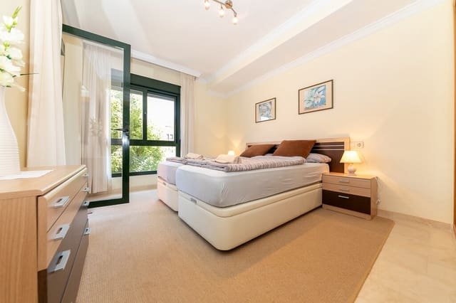 2 quarto Apartamento para venda em Costalita, Estepona - 499 950 € (Ref: 10020296)