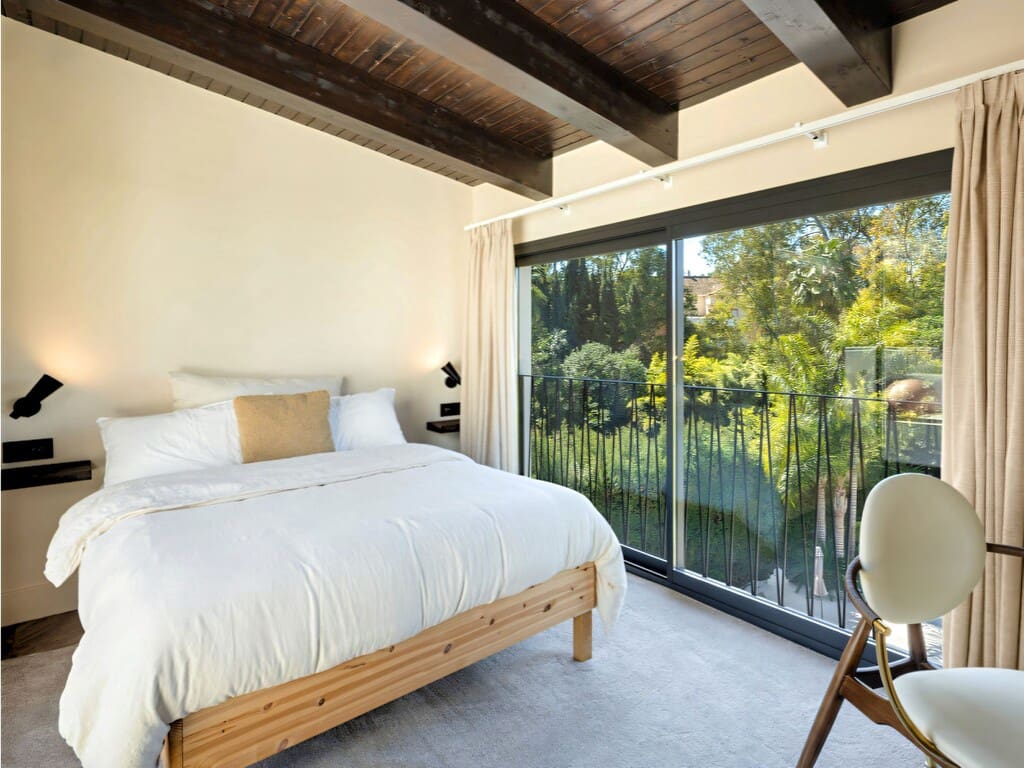 5 chambre Villa/Maison à vendre à Nueva Andalucia avec piscine garage - 4 290 000 € (Ref: 10025182)