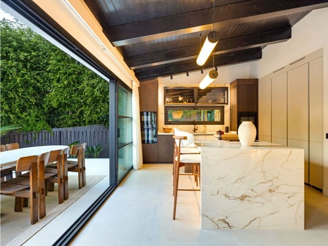 5 chambre Villa/Maison à vendre à Nueva Andalucia, Marbella avec piscine garage - 4 290 000 € (Ref: 10025182)