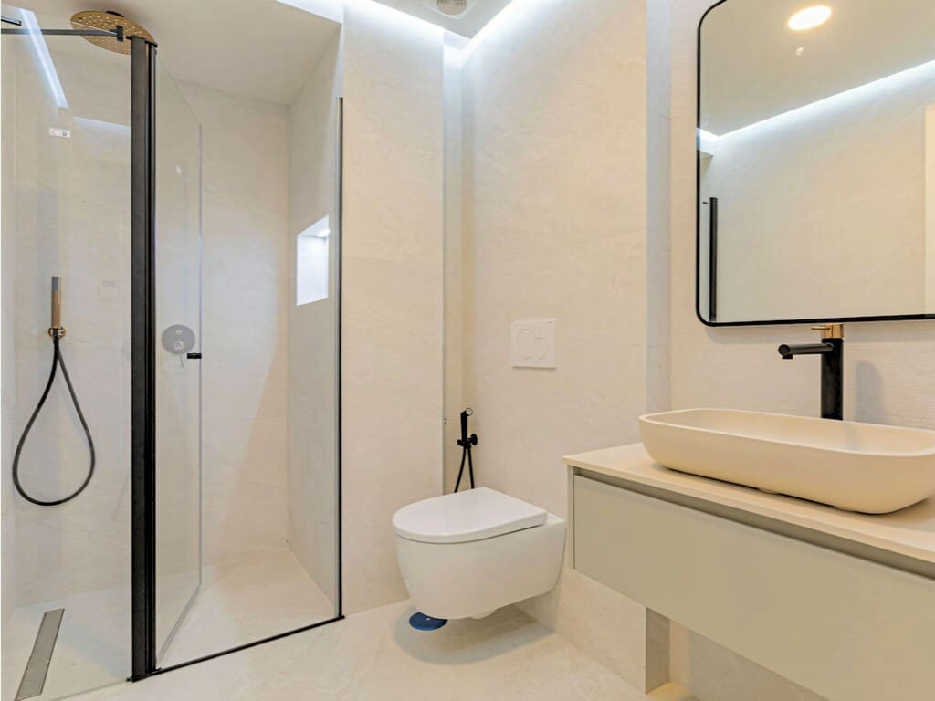 3 quarto Apartamento para venda em Nueva Andalucia com piscina garagem - 1 080 000 € (Ref: 10026882)