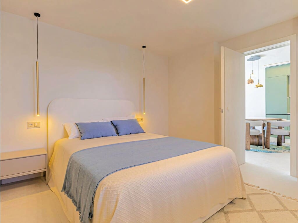 3 quarto Apartamento para venda em Nueva Andalucia com piscina garagem - 1 080 000 € (Ref: 10026882)