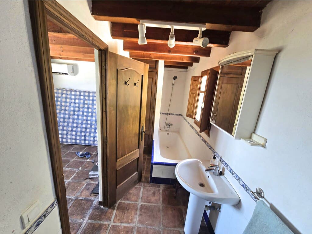 3 soverom Villa til salgs i Monda med svømmebasseng garasje - € 549 000 (Ref: 10026883)