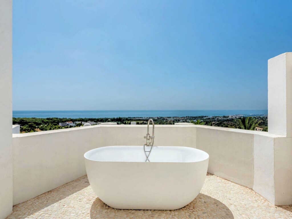 3 quarto Penthouse para venda em Marbella com piscina garagem - 2 595 000 € (Ref: 10030144)