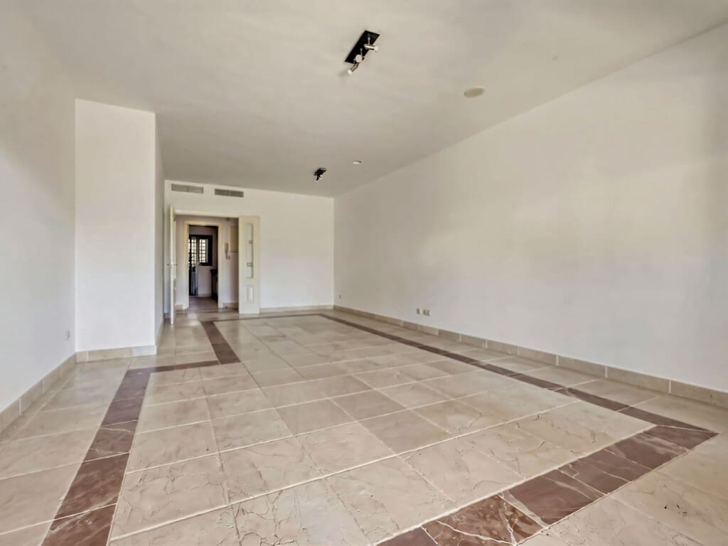 2 slaapkamer Appartement te koop in Atalaya-Isdabe met zwembad garage - € 510.000 (Ref: 10033528)