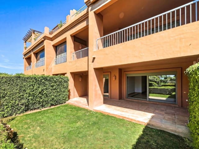 2 makuuhuone Huoneisto myytävänä paikassa Atalaya-Isdabe, Estepona mukana uima-altaan 
autotalli - 510 000 € (Ref: 10033528)