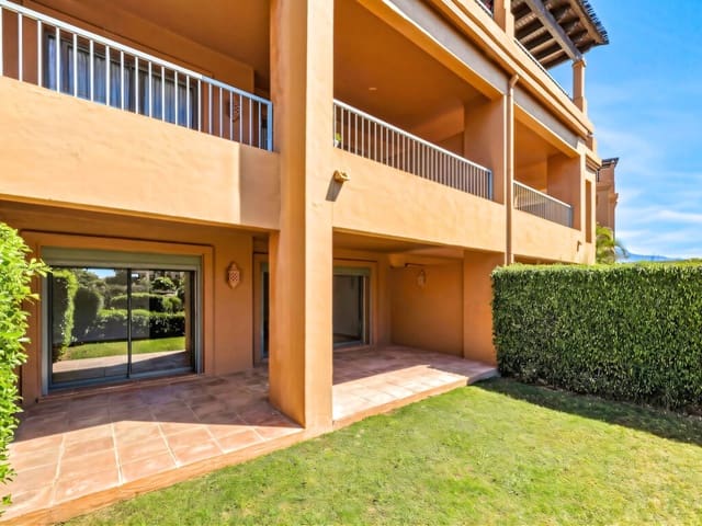 2 makuuhuone Huoneisto myytävänä paikassa Atalaya-Isdabe, Estepona mukana uima-altaan 
autotalli - 510 000 € (Ref: 10033528)