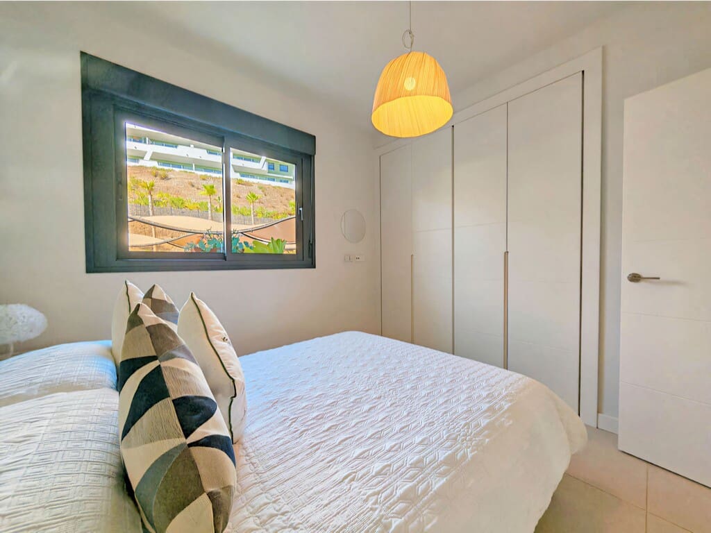2 makuuhuone Huoneisto myytävänä paikassa La Cala de Mijas mukana uima-altaan 
autotalli - 525 000 € (Ref: 10033530)