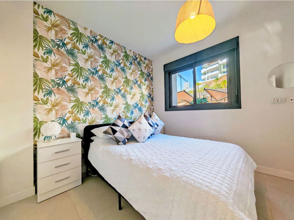 2 makuuhuone Huoneisto myytävänä paikassa La Cala de Mijas mukana uima-altaan 
autotalli - 525 000 € (Ref: 10033530)
