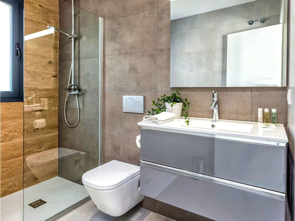 4 quarto Moradia para venda em Calahonda com piscina garagem - 1 700 000 € (Ref: 10034982)