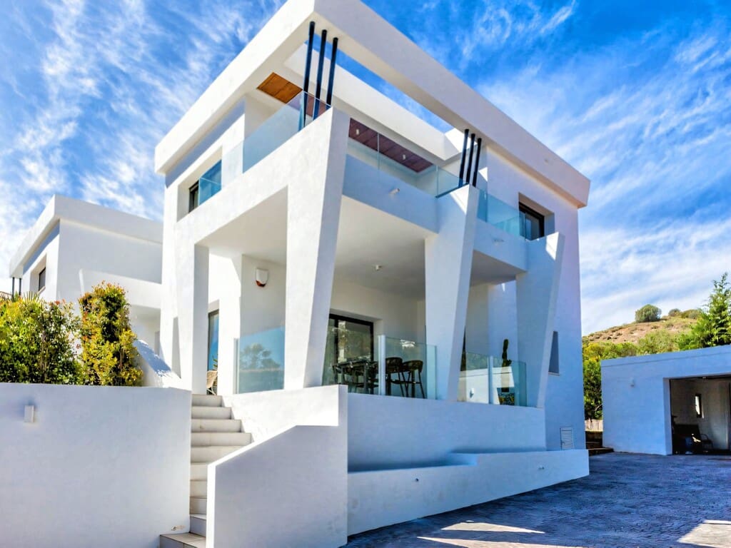 4 quarto Moradia para venda em Calahonda com piscina garagem - 1 700 000 € (Ref: 10034982)