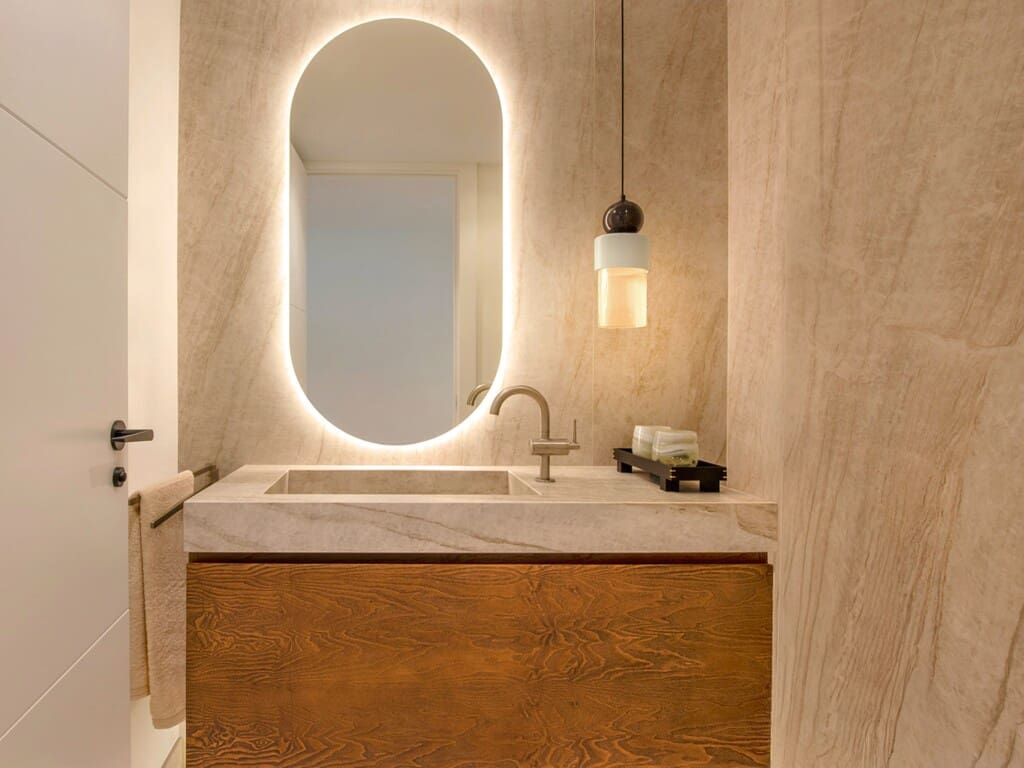 3 bedroom Penthouse for sale in Estepona with pool garage - € 2,495,000 (Ref: 10034985)