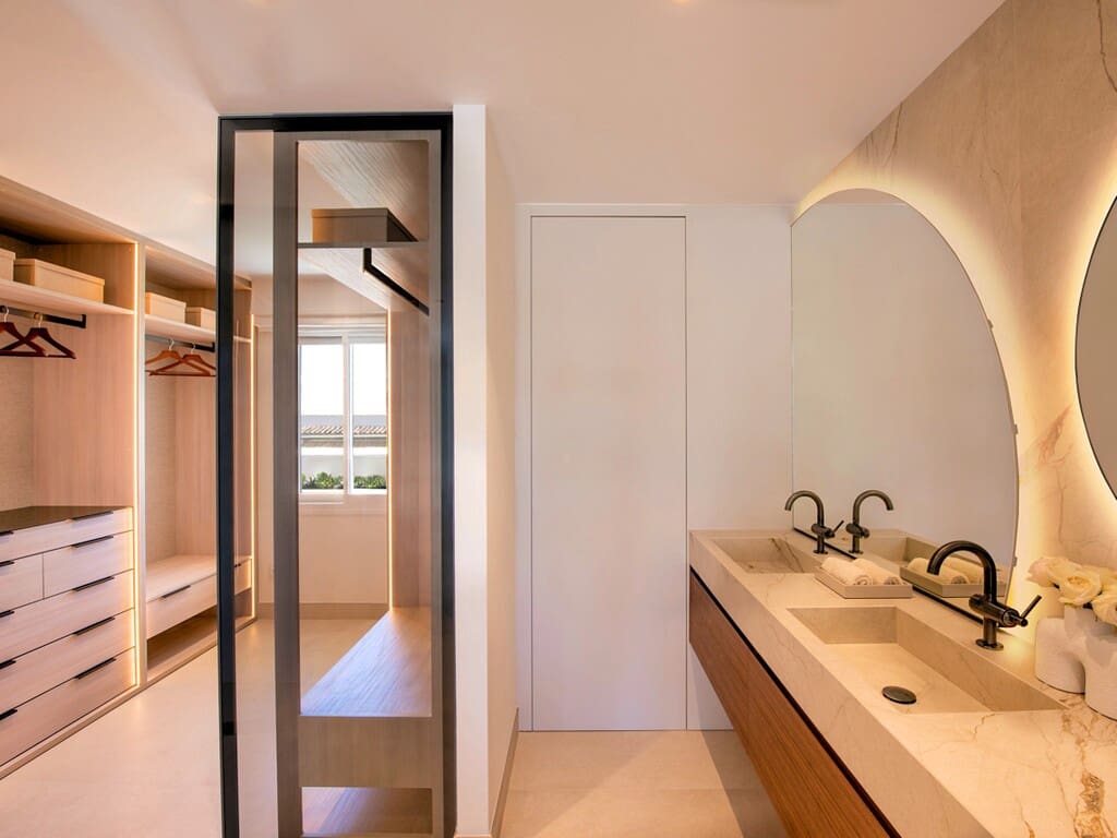 3 bedroom Penthouse for sale in Estepona with pool garage - € 2,495,000 (Ref: 10034985)