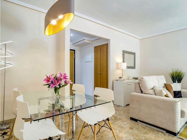 2 sovrum Lägenhet till salu i New Golden Mile, Estepona med pool garage - 345 000 € (Ref: 10037047)