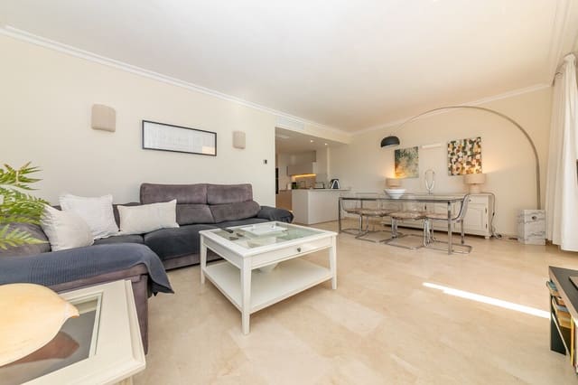 3 Zimmer Apartment zu vermieten in Fuengirola mit Garage - 2.350 € (Ref: 10037049)
