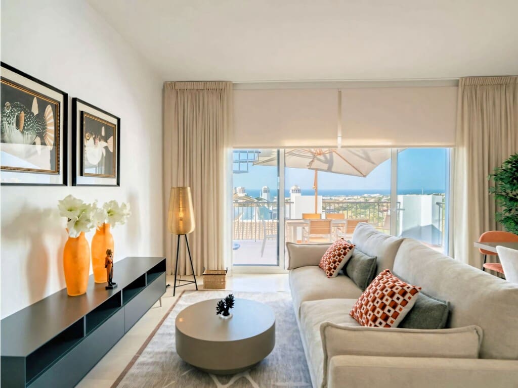 2 chambre Penthouse à vendre à Benahavis avec piscine garage - 720 000 € (Ref: 10038684)