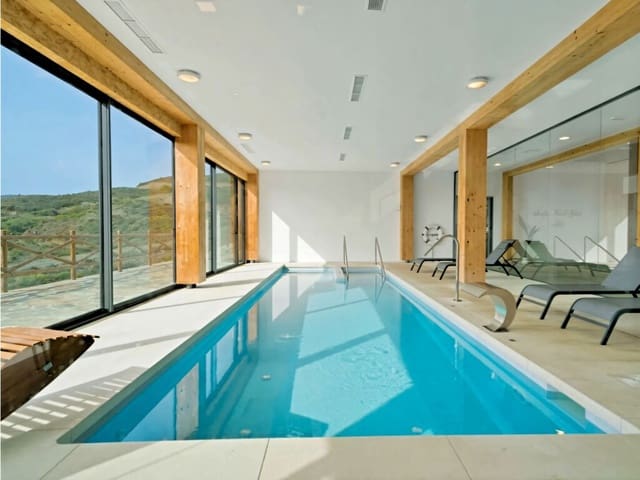 2 chambre Penthouse à vendre à Benahavís avec piscine garage - 720 000 € (Ref: 10038684)