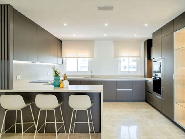 2 chambre Penthouse à vendre à Benahavís avec piscine garage - 720 000 € (Ref: 10038684)
