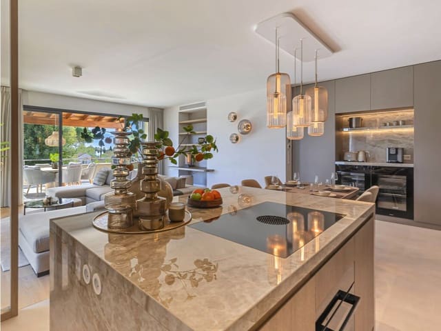 3 chambre Appartement à vendre à Marbella avec piscine garage - 2 190 000 € (Ref: 10040694)
