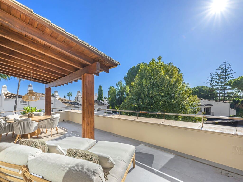 3 soverom Leilighet til salgs i Marbella med svømmebasseng garasje - € 2 190 000 (Ref: 10040694)