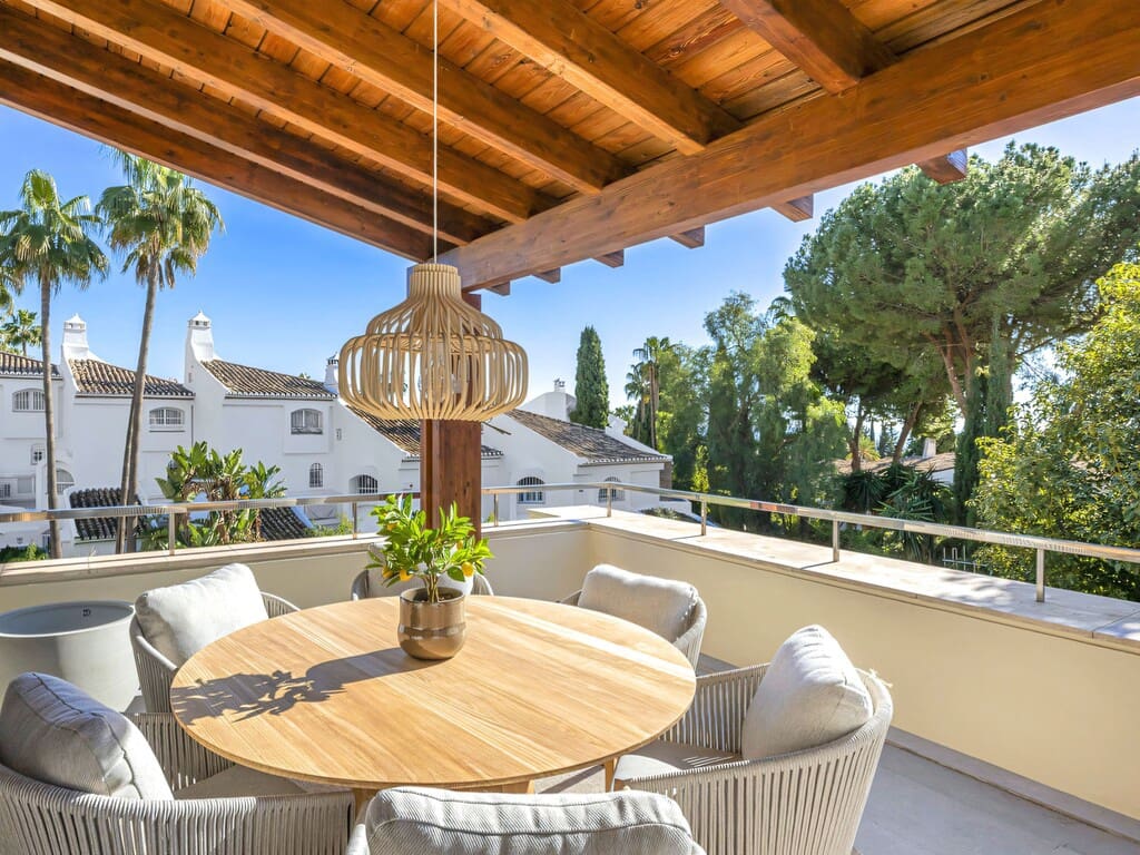 3 soverom Leilighet til salgs i Marbella med svømmebasseng garasje - € 2 190 000 (Ref: 10040694)