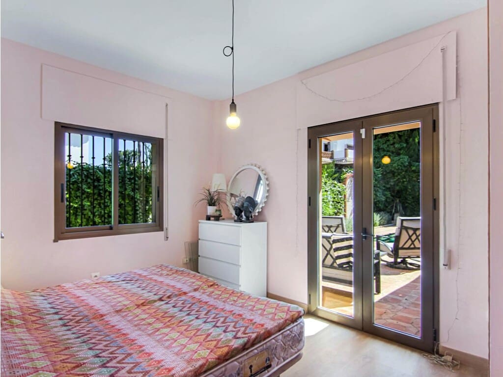2 quarto Moradia para venda em Fuengirola com piscina garagem - 799 000 € (Ref: 10040695)