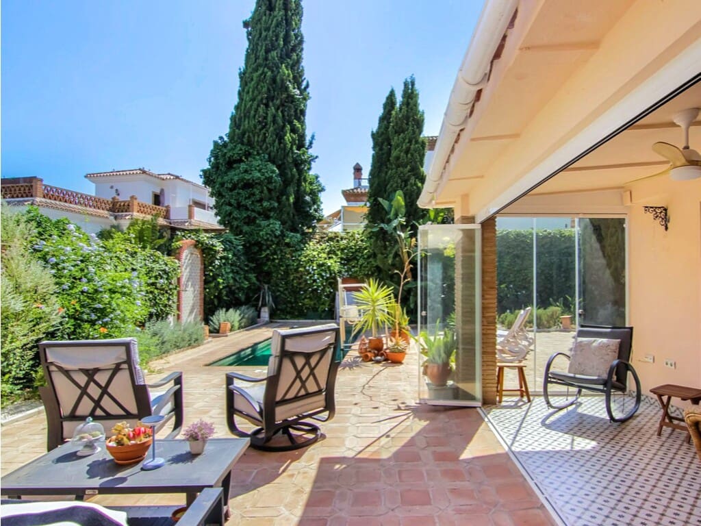 2 quarto Moradia para venda em Fuengirola com piscina garagem - 799 000 € (Ref: 10040695)