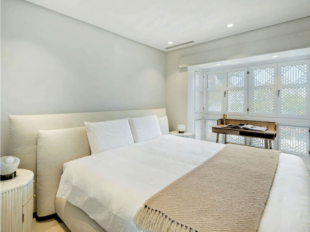4 bedroom Penthouse for sale in Golden Mile with pool garage - € 7,895,000 (Ref: 10044599)