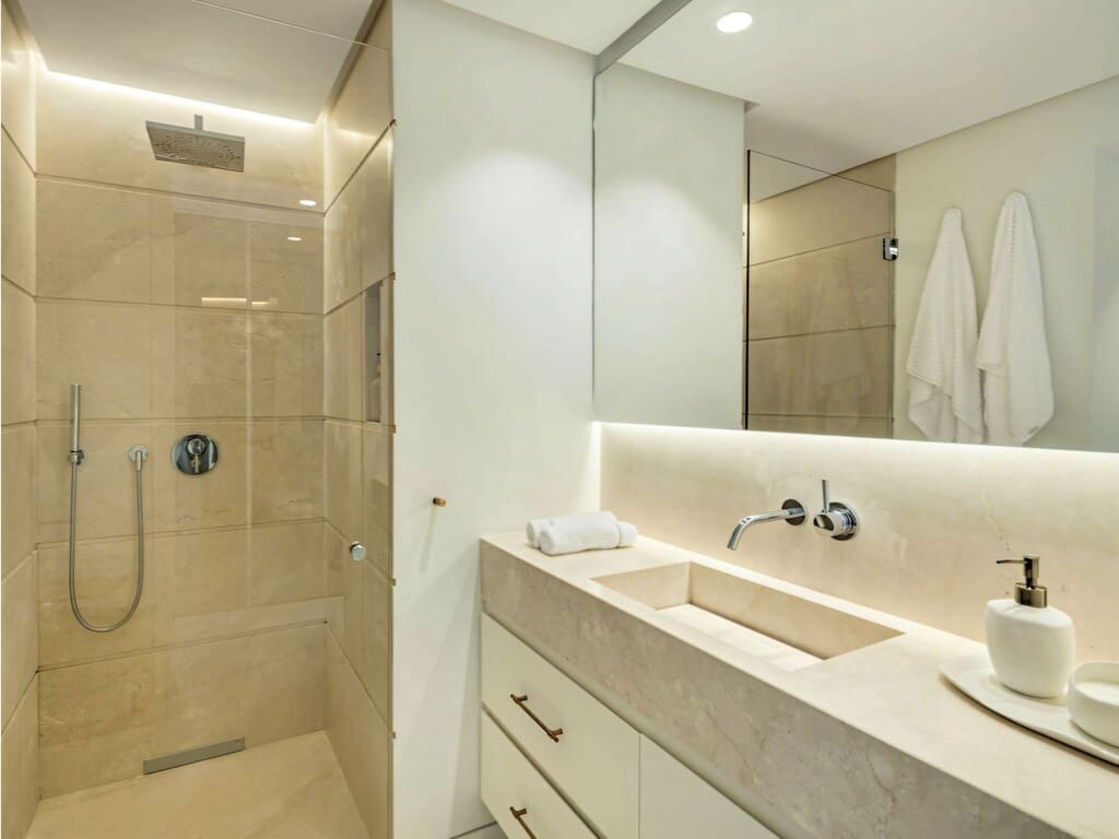 4 bedroom Penthouse for sale in Golden Mile with pool garage - € 7,895,000 (Ref: 10044599)