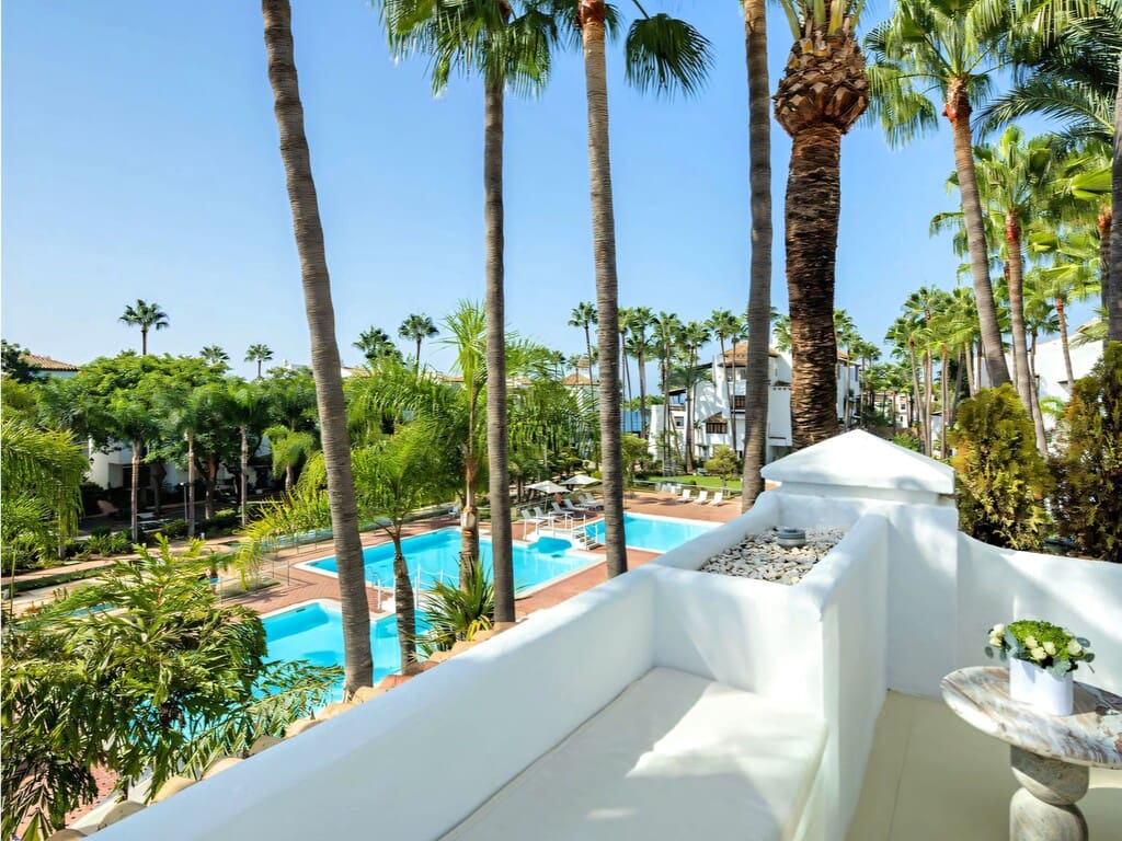 4 bedroom Penthouse for sale in Golden Mile with pool garage - € 7,895,000 (Ref: 10044599)